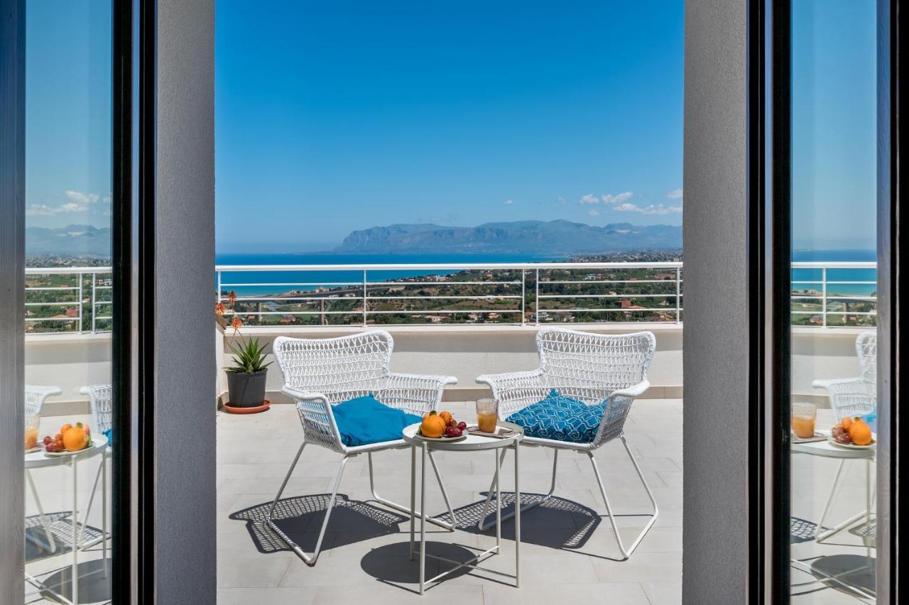 Villa Maria Con Piscina E Vista Mare Castellammare del Golfo Habitación foto